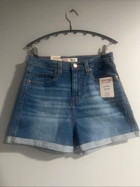 Signature by Levi Strauss Denim Rolled-Hem Jean Shorts in Blue 14